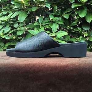 Black leather slip-on sandals from Rockport
